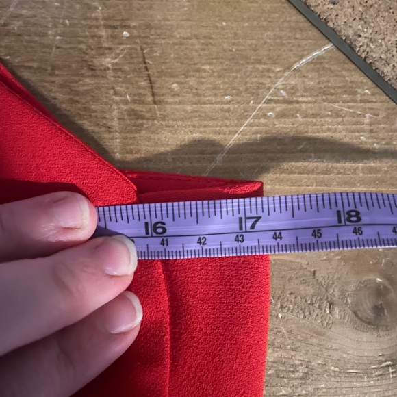 H&M BNWT Red Cut Out Dress Size 6 - Picture 6 of 9